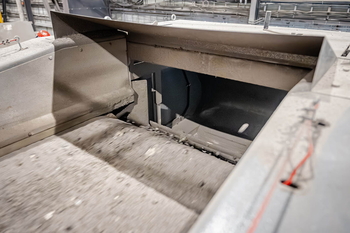 Separador de corrientes de Foucault ECS – clasificación de metales no férricos de la escoria de incineración