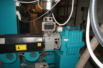 Separador magnético en caja MSS-MC – extrusión y soplado de plásticos