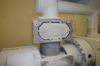 Separador magnético en caja MSS-MC – extrusión y soplado de plásticos