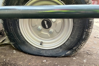 Escoba magnética MS 2000 FALCON – limpieza de superficies de la chatarra caída